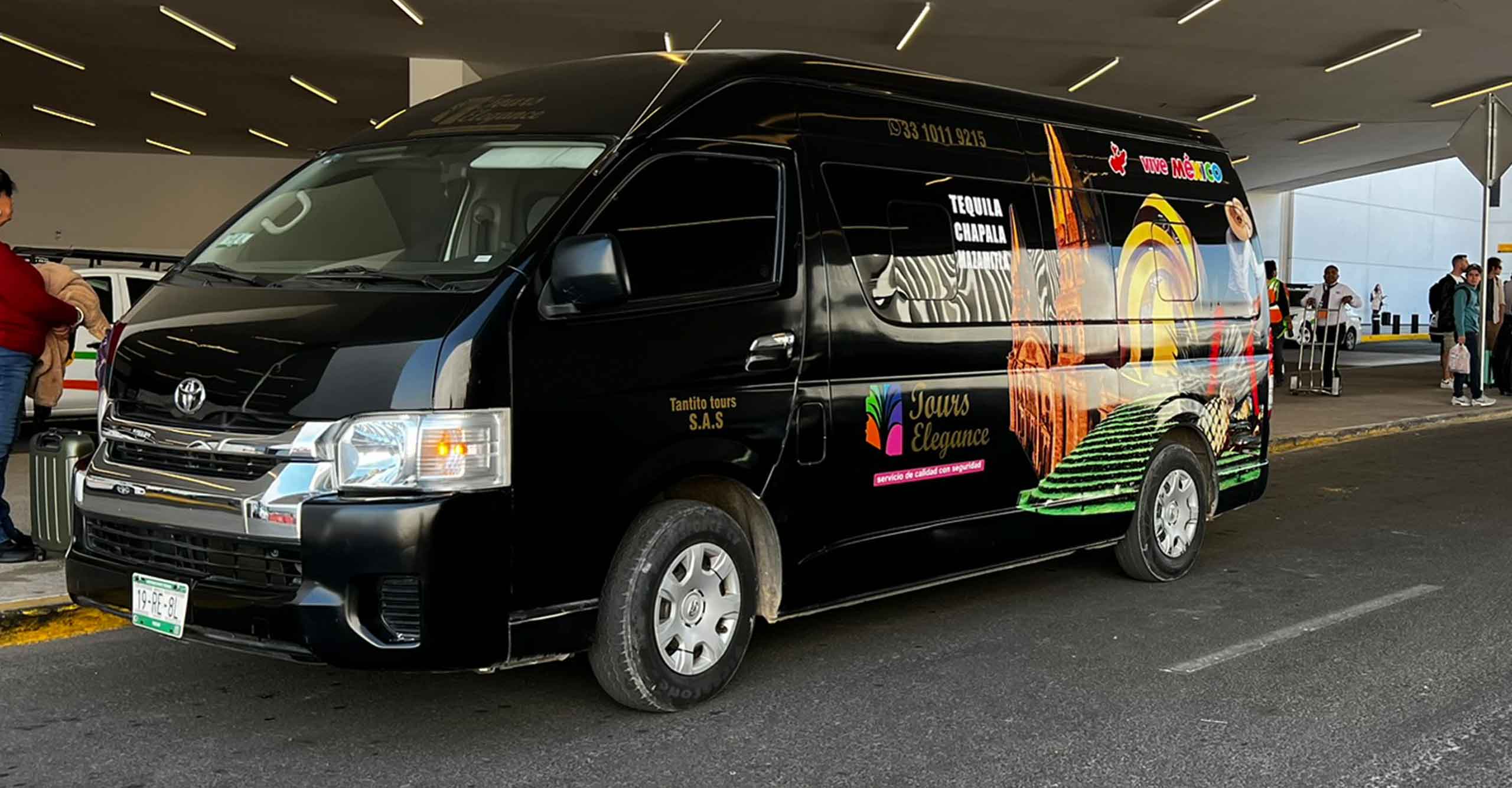 TOYOTA HIACE 20 Pasajeros